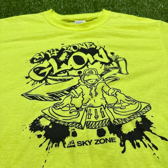 Sky Zone Glow DJ Neon Tee - Picture 2 of 4